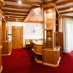 Panorama Hotel 3*